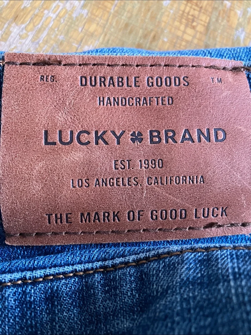 Lucky Brand Men's Indigo Blue Relaxed Jeans